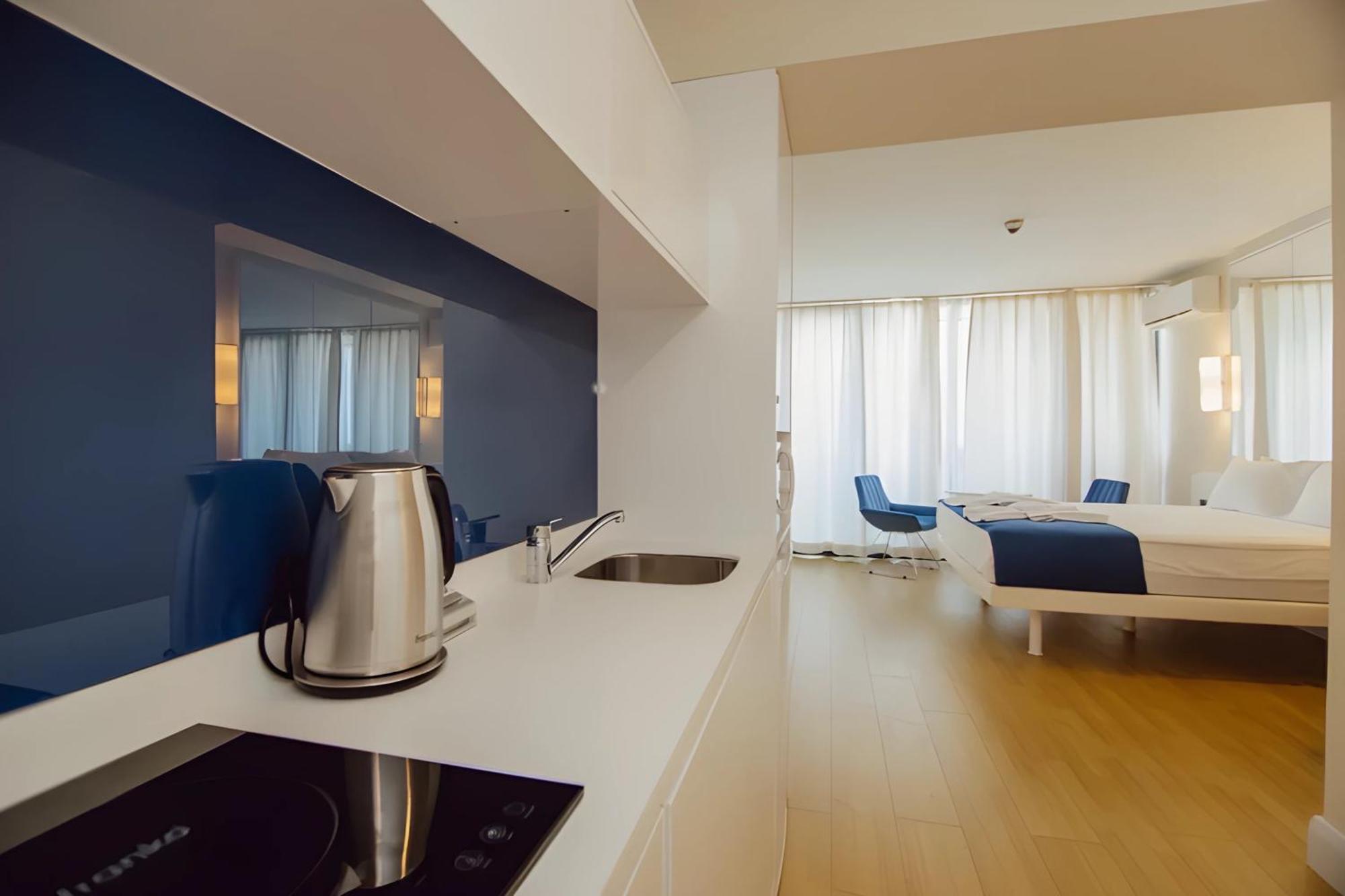 Suites Orbi City Aparthotel Batumi Exteriér fotografie