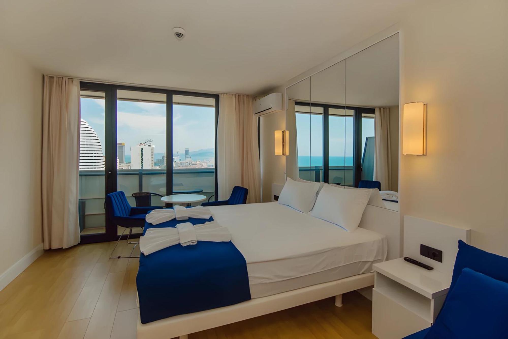 Suites Orbi City Aparthotel Batumi Exteriér fotografie