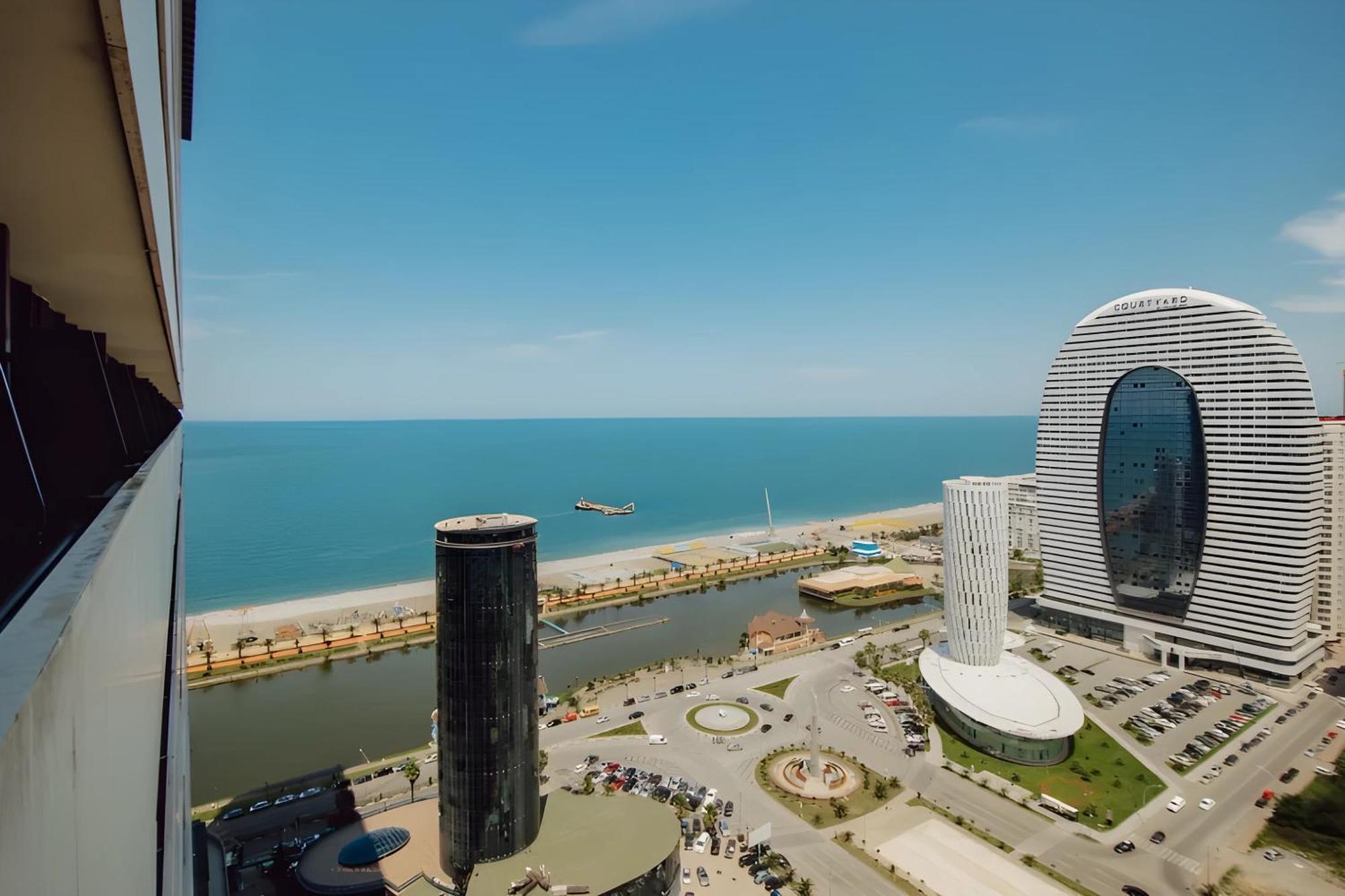Suites Orbi City Aparthotel Batumi Exteriér fotografie